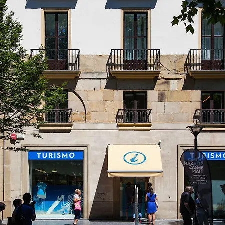 Gæstehus Sarriegi 2*