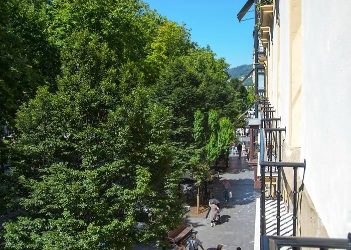 招待所 Sarriegi 圣塞瓦斯蒂安